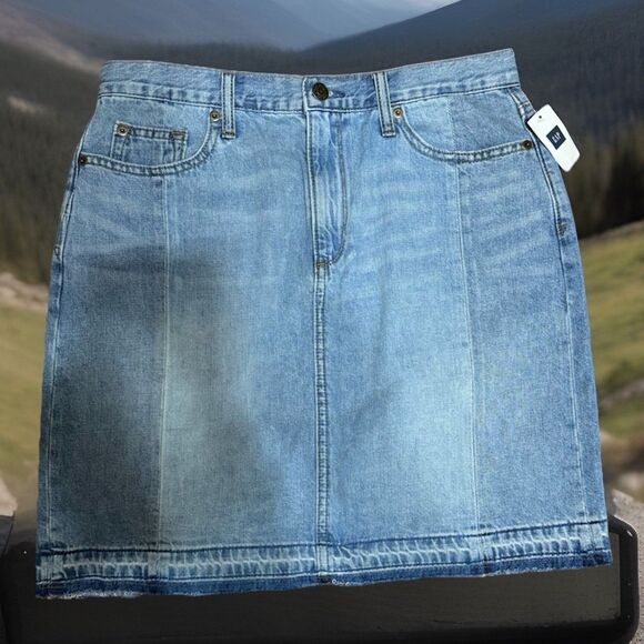 NWT Chic Gap 1969 Denim Sz30 Let Down Blue Raw Hem Distressed Stitched Sweet - Picture 3 of 6